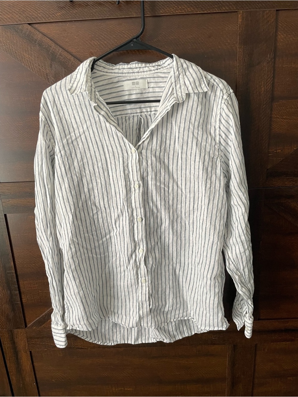 Uniqlo White Linen Shirt with Navy Pinstripes - Casual Button-Down